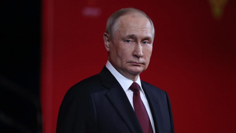 Путин отменил указ об ограничении вооружений.