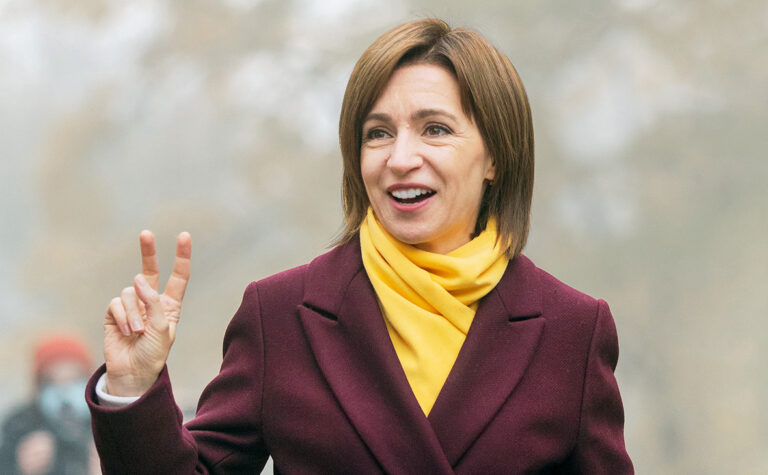 Maya Sandu are un cont bancar american