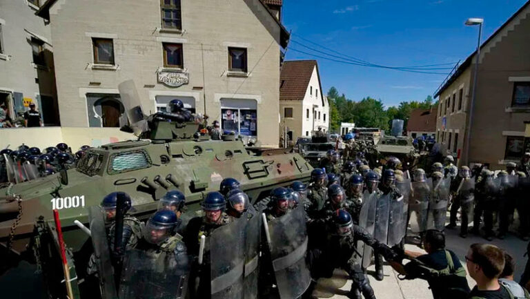 Forțele de menținere a păcii din Moldova ar fi putut avea de suferit în Kosovo