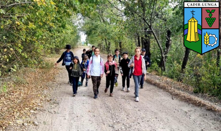 Scoala turistica de vara în Cort