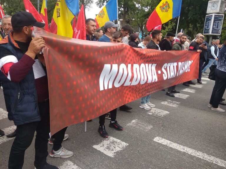 Pe jos și pe roți