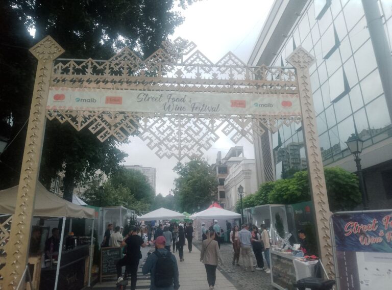 Festivalul burticii în centrul Chișinăului