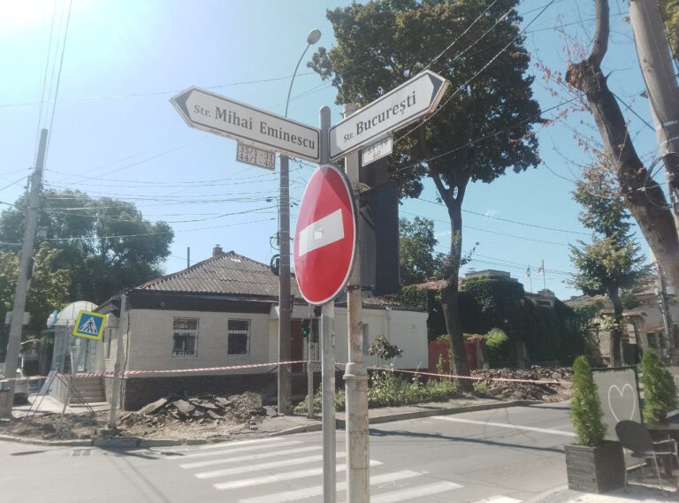Ca să te poți plimba pe trotuare