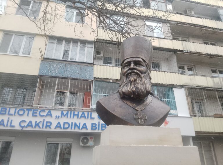 Турция отремонтировала библиотеку