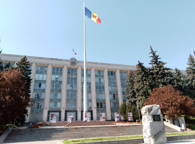 В память о гуманитарной катастрофе