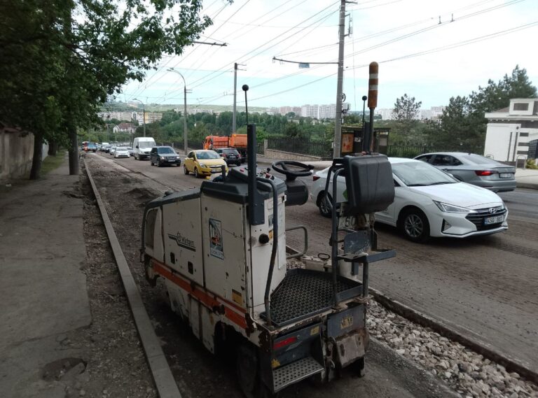 Затор на оживлённой магистрали