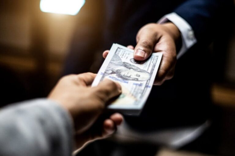 От антикоррупционной прокуратуры к структуре под контролем власти. Часть 1