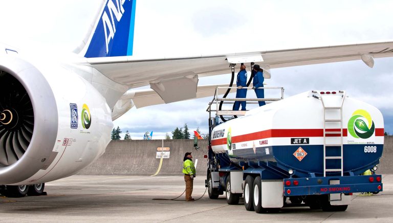 Ажиотаж вокруг нефтепродуктов