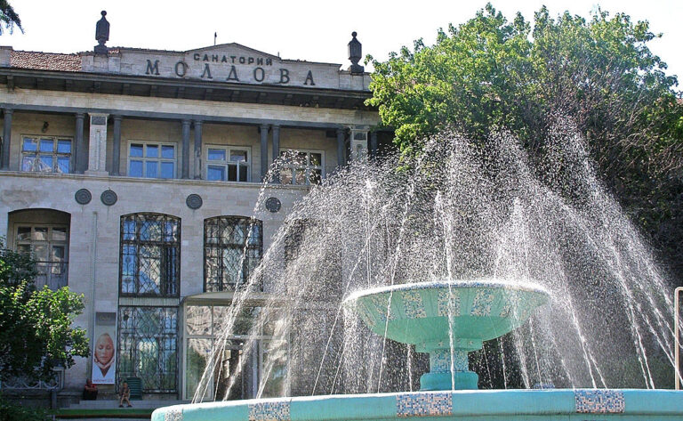 «Молдова» возвращается в Молдову