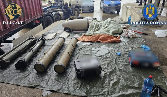 Грузовик с арсеналом