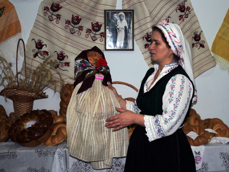 Объединение во времени и пространстве