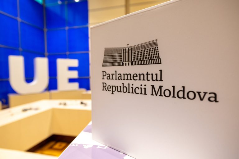 Călătoriile occidentale ale deputaților moldoveni