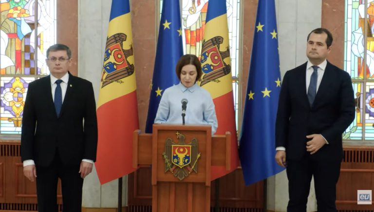 Un tânăr tată în floarea vârstei