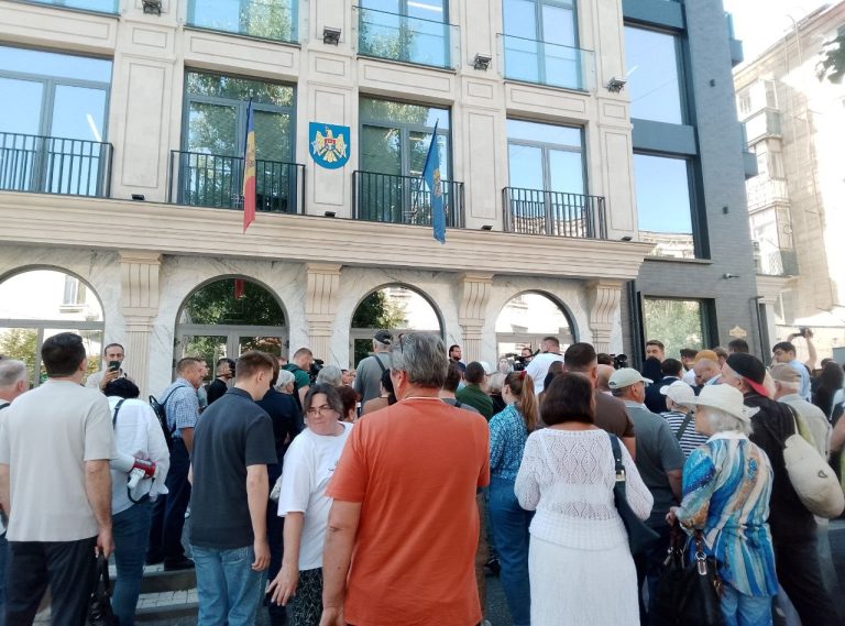 PAS nu trebuie să speculeze prețurile la gaze