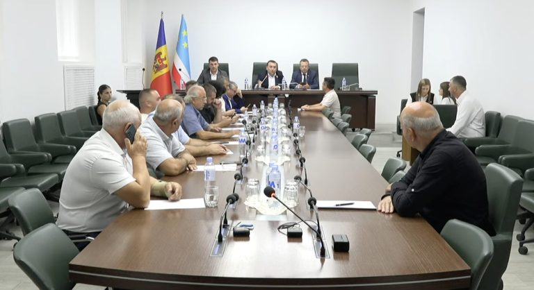 Secret mare pentru o mică adunare