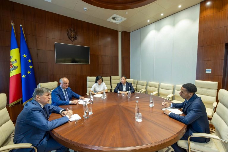 Законная и нелегальная дружба народов по-молдавски
